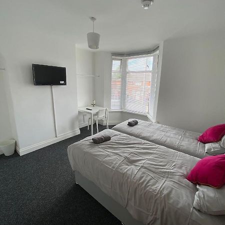 174 Boaler Street Hotell Liverpool Exteriör bild